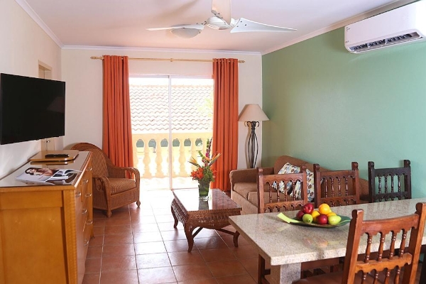 Hotel Punto di Oro Residences (Ponton)